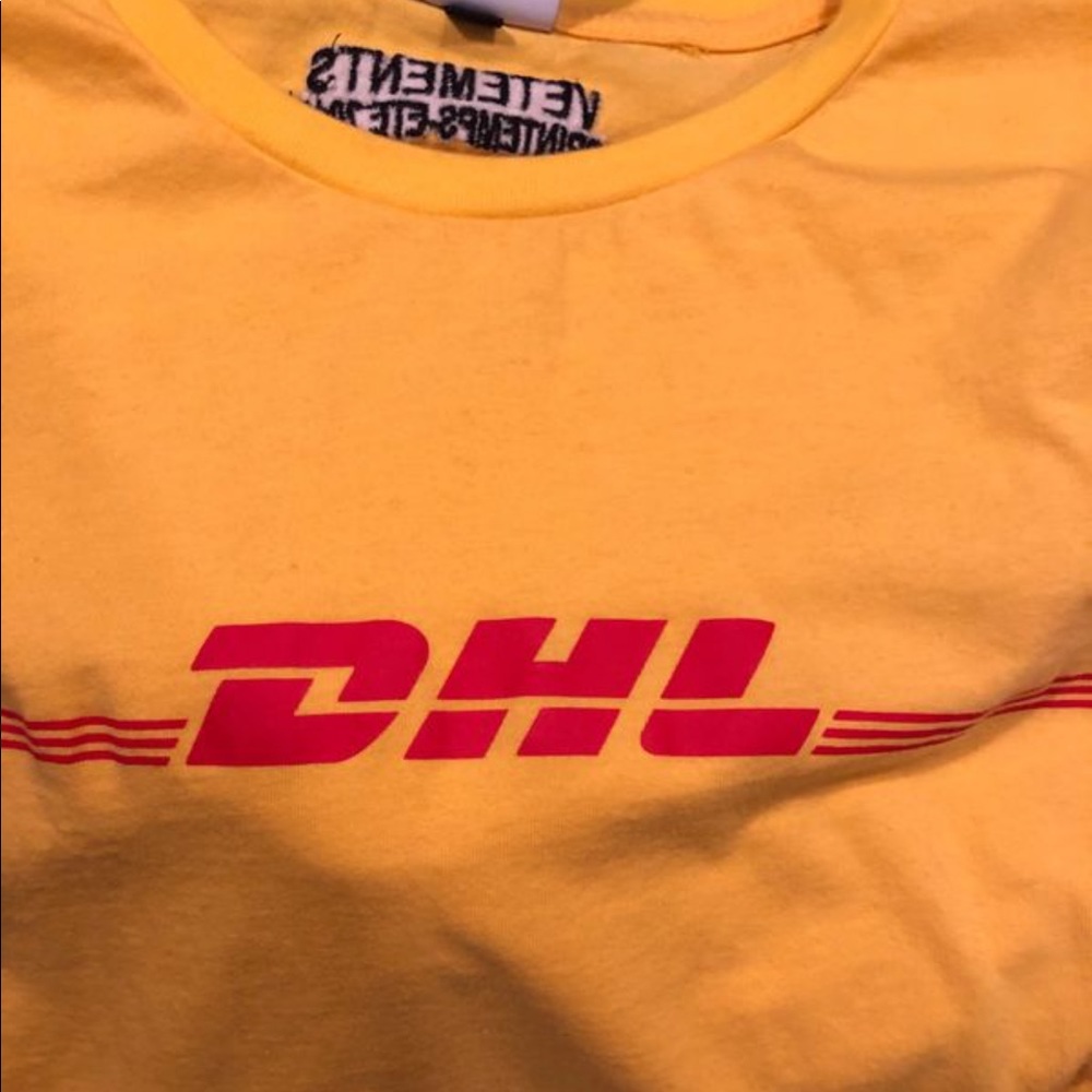 Vetements dhl shirt